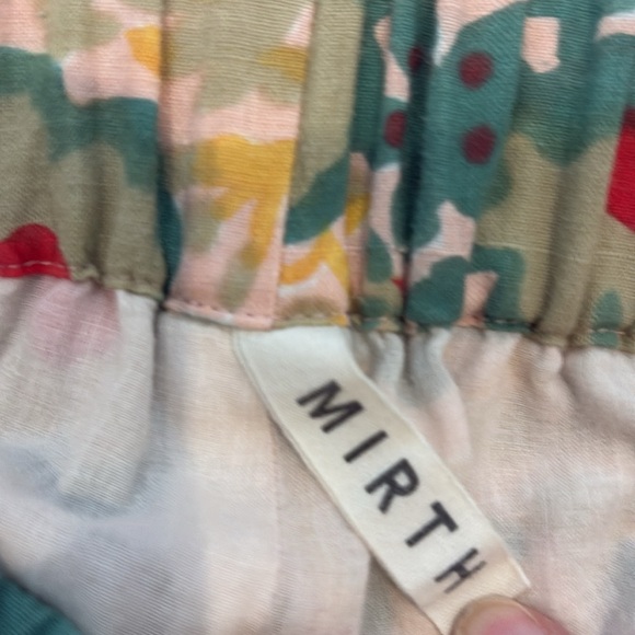 MIRTH - Top and Shorts sold together. - Picture 6 of 8